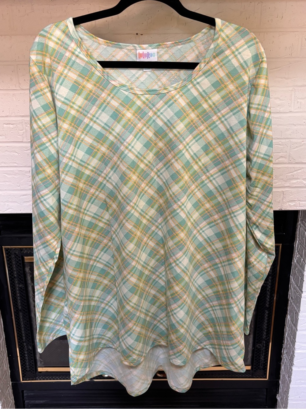 LuLaRoe Mint, Yellow & Cream Plaid Long Sleeve Scoop Neck Top